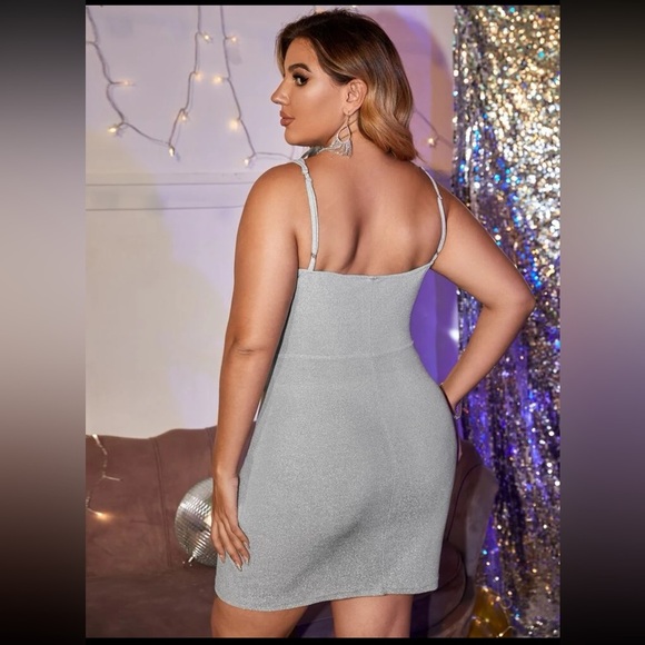 SHEIN Mini Dress - Picture 2 of 4